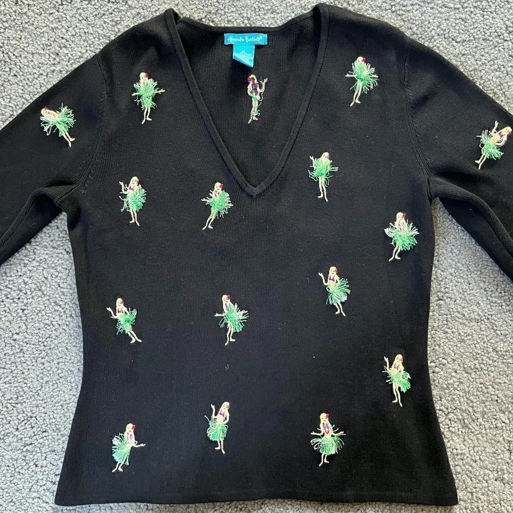 Alexandra Bartlett Hawaiian Hula Girl Black 3/4 length sleeve knit sweater